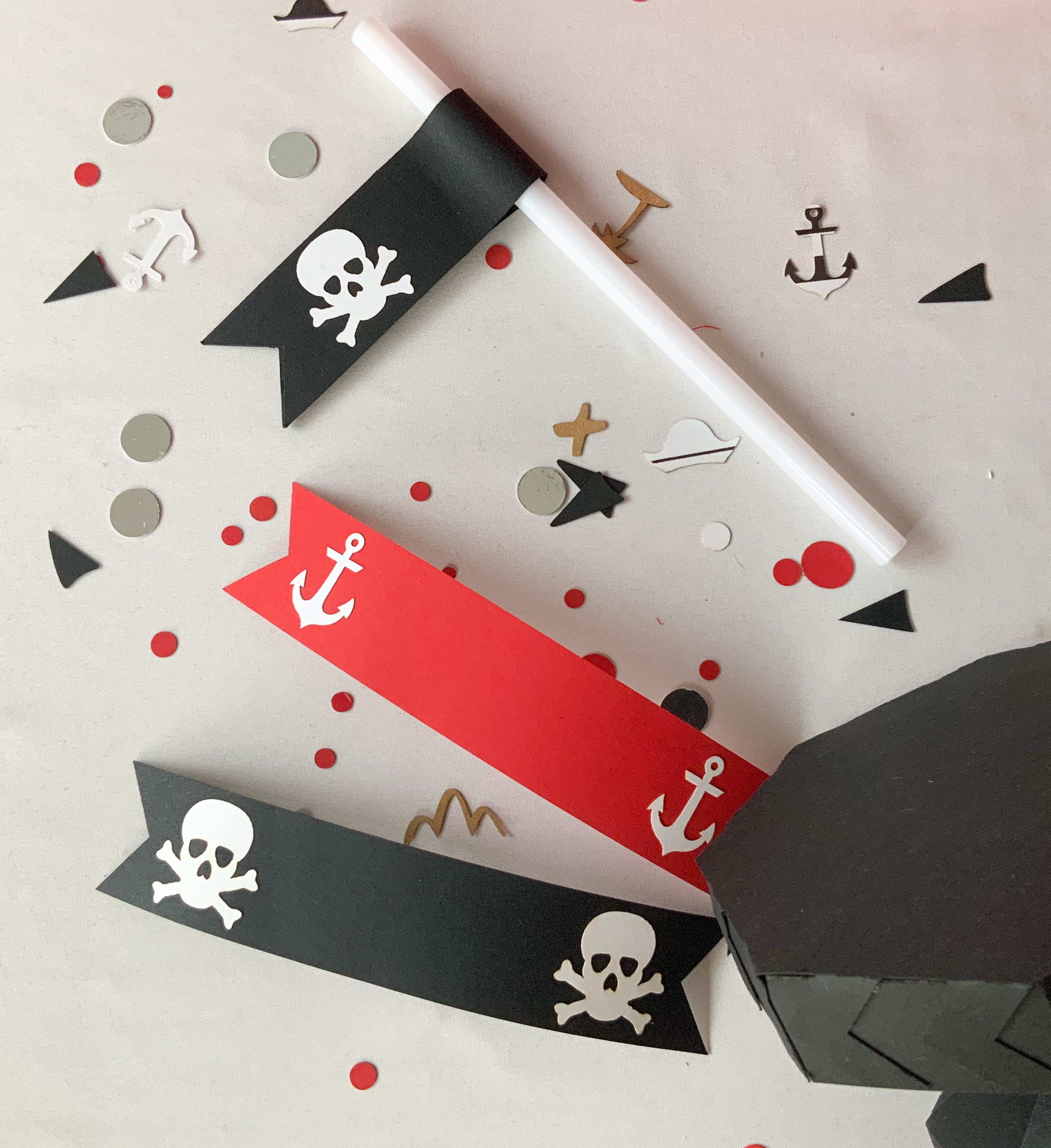 Pinfliers Pirate Theme Birthday Party, A Combo for 10 kids