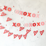 Pinfliers Happy Anniversary Party / Valentines Day Paper XOXO Bunting, 20 pieces, Pink & Red