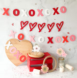 Pinfliers Happy Anniversary Party / Valentines Day Paper XOXO Bunting, 20 pieces, Pink & Red